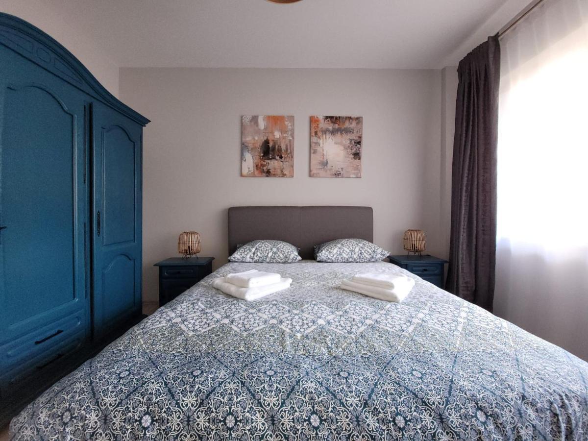קלוז'-נאפוקה Lovely Apartment Near City Center מראה חיצוני תמונה